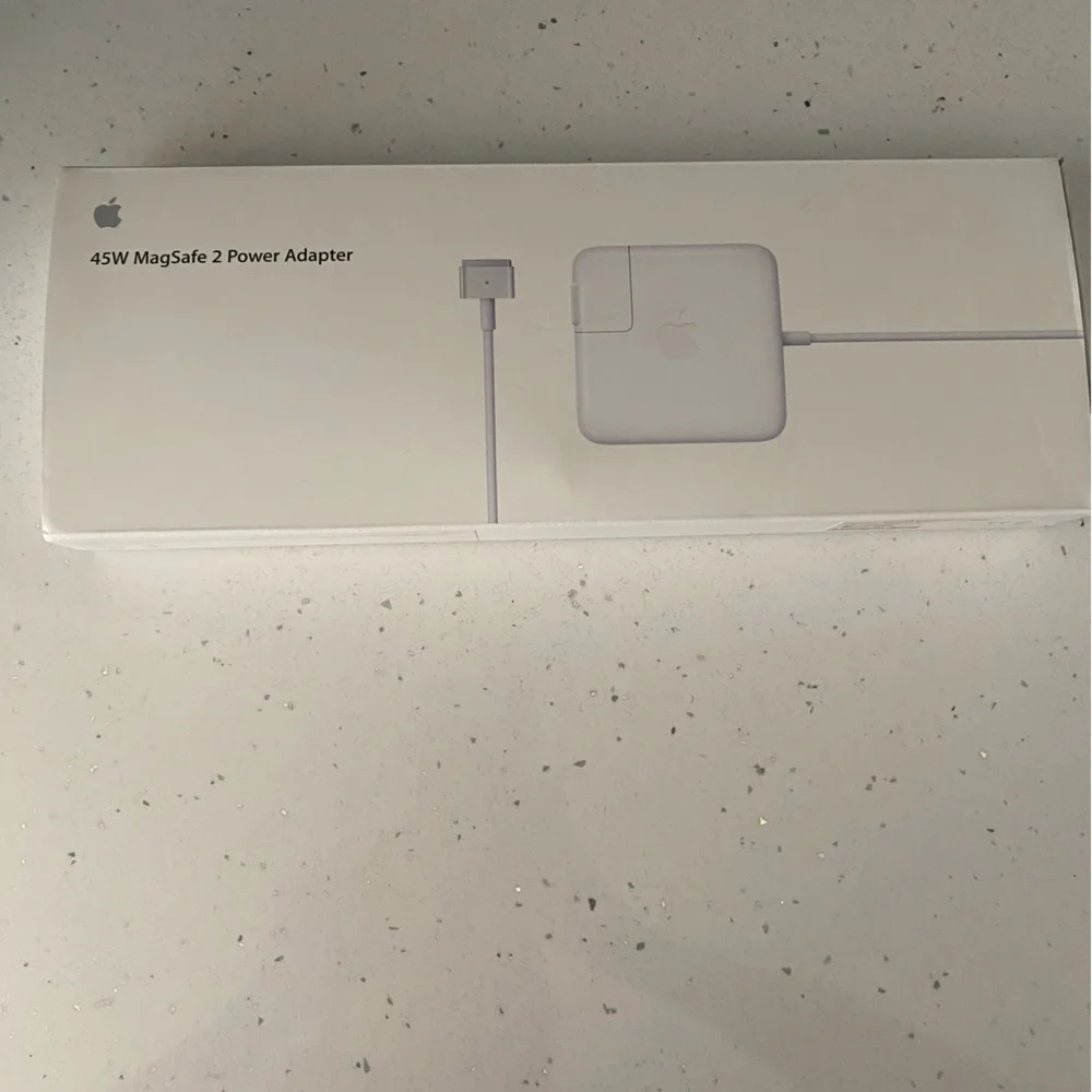 45W Mag Safe 2 Power Adapter (45W) suitable for MacBook Air
